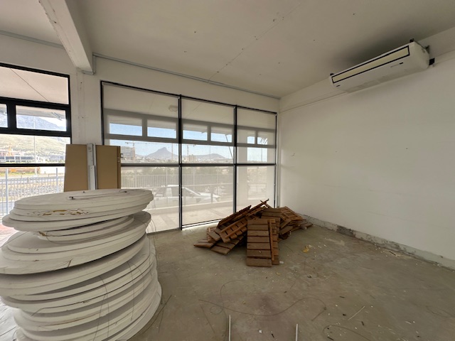 To Let commercial Property for Rent in Maitland Western Cape